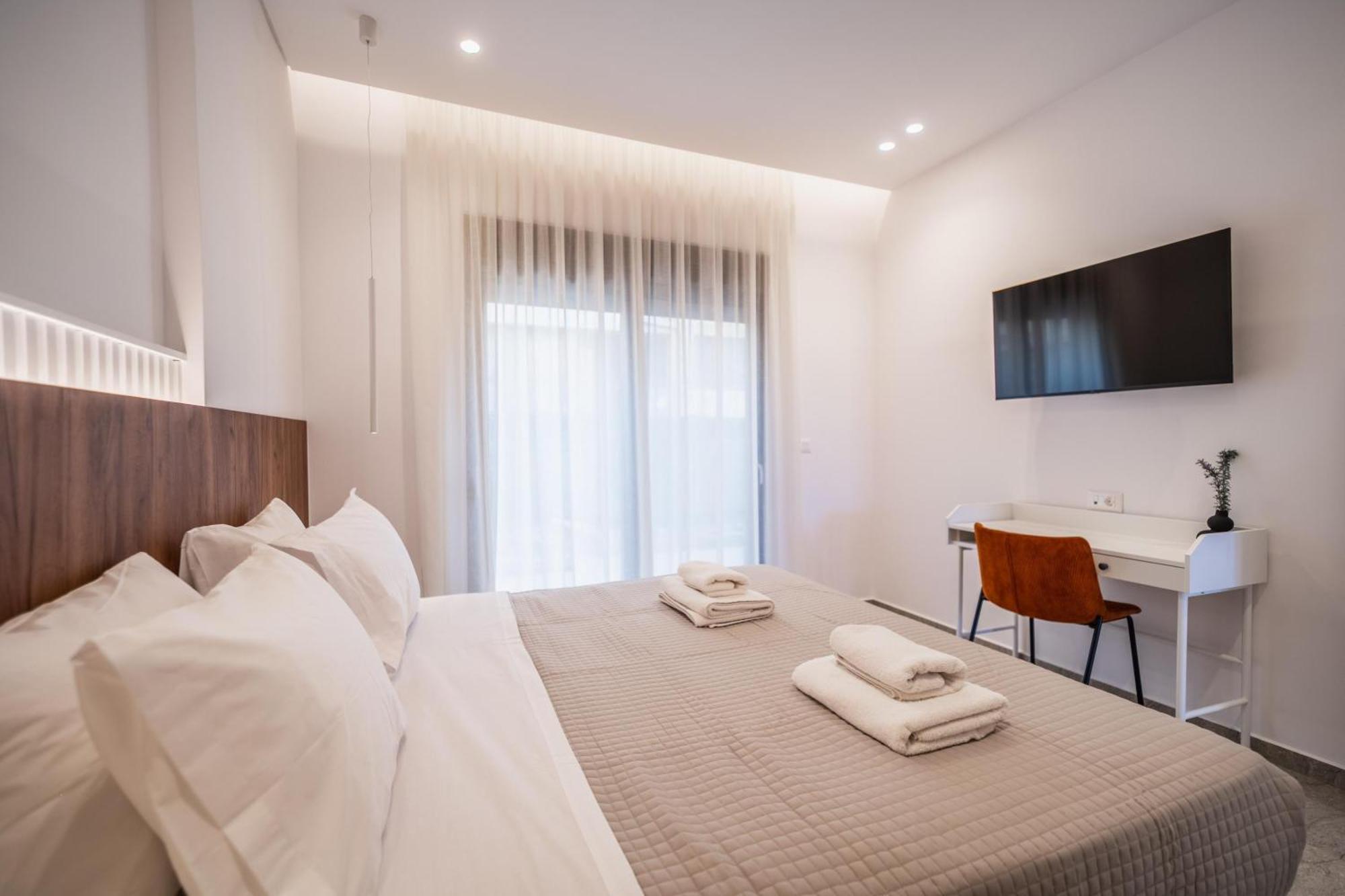 Margiani Studio & Apartment Hriszí Aktí Haniá Kültér fotó